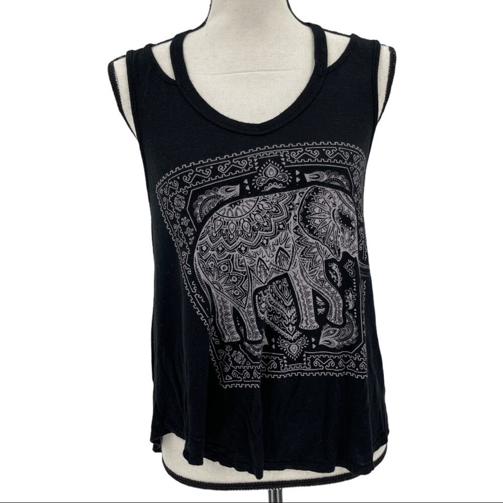 JC Fits Women's Black Strappy Back Elephant Graphic Tank Top Size Medium M